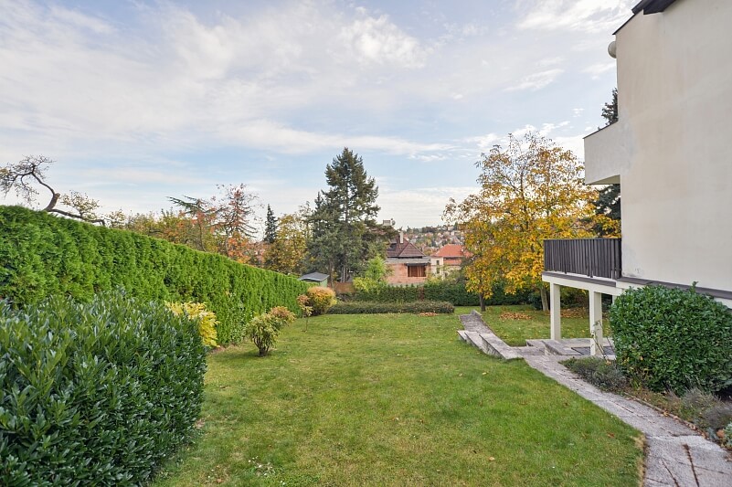 Vostrovská, Dejvice - Prague 6 | Rent, House Three-bedroom (4+1), 224 m²