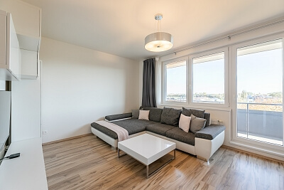 U Uhříněveské obory, Uhříněves - Prague 10 | Sale, Apartment Two-bedroom (3+kk), 73 m²