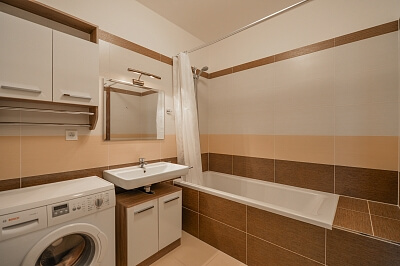 Olgy Havlové, Žižkov - Prague 3 | Sale, Apartment Studio (1+kk), 48 m²