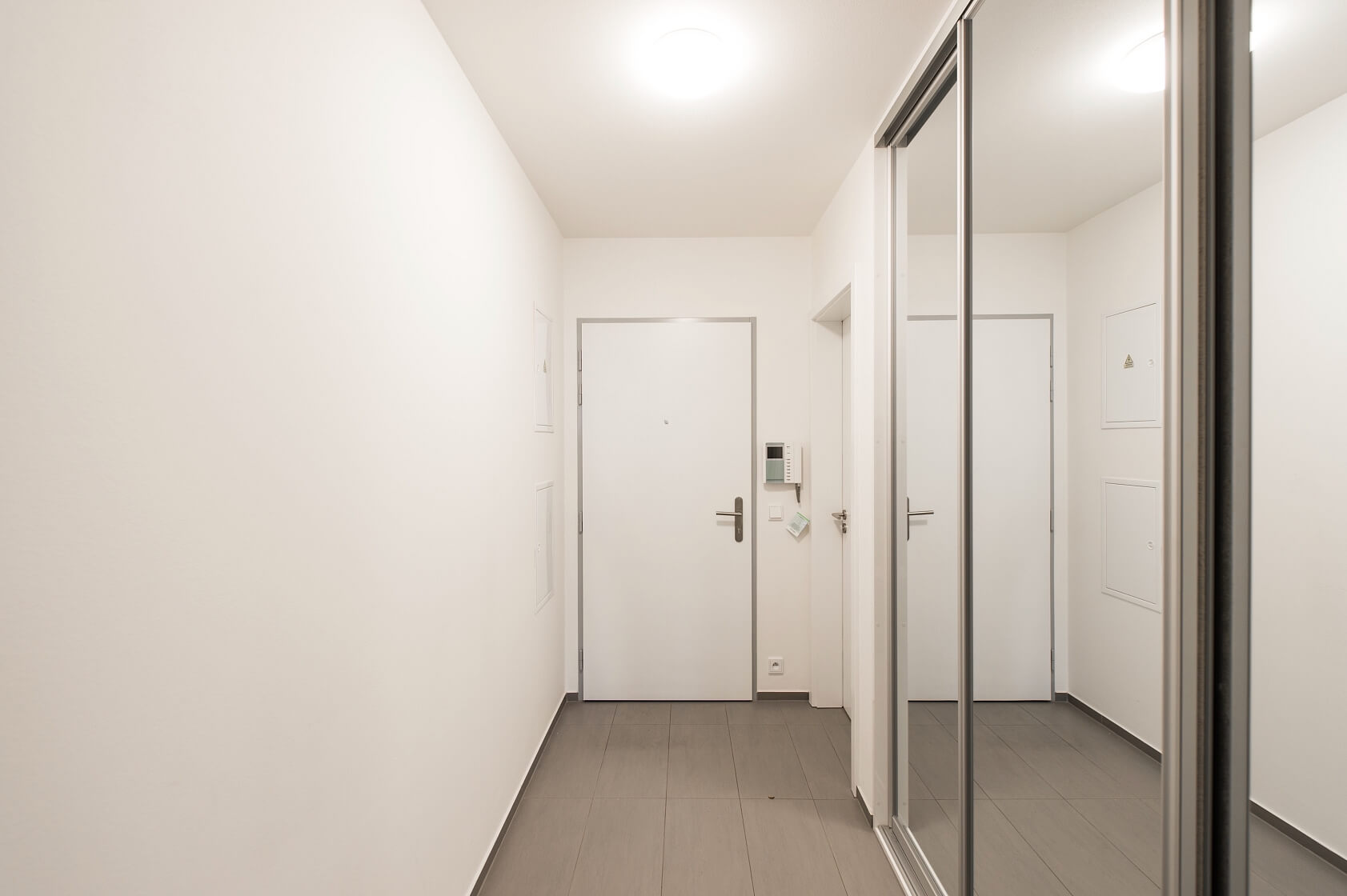 Na Pláni, Smíchov - Prague 5 | Rent, Apartment Studio (1+kk), 45 m²