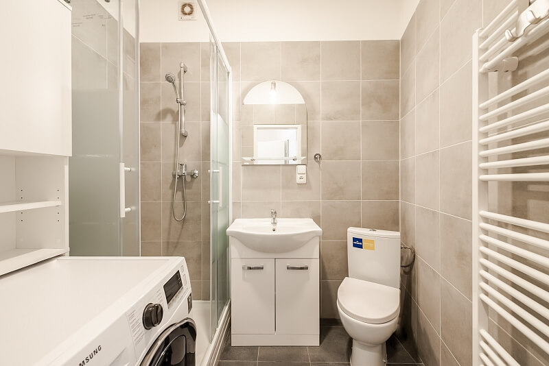 Janáčkovo nábřeží, Smíchov - Prague 5 | Rent, Apartment One-bedroom (2+kk), 65 m²