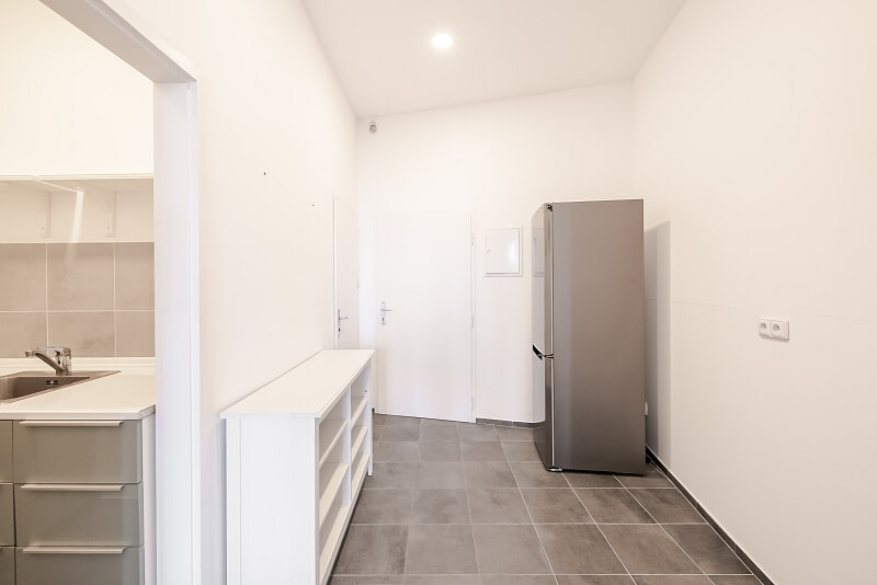 Janáčkovo nábřeží, Smíchov - Prague 5 | Rent, Apartment One-bedroom (2+kk), 65 m²