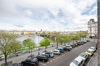 Janáčkovo nábřeží, Smíchov - Prague 5 | Rent, Apartment One-bedroom (2+kk), 65 m²