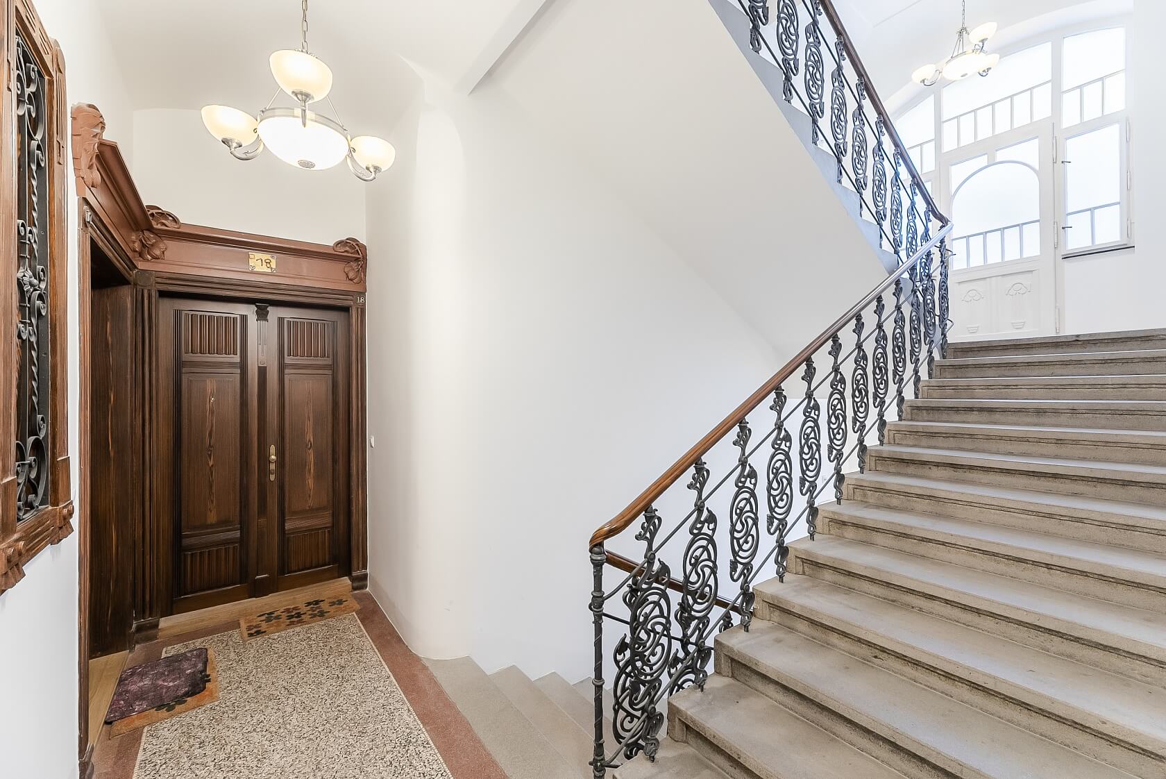 Korunovační, Bubeneč - Prague 7 | Rent, Apartment One-bedroom (2+1), 75 m²