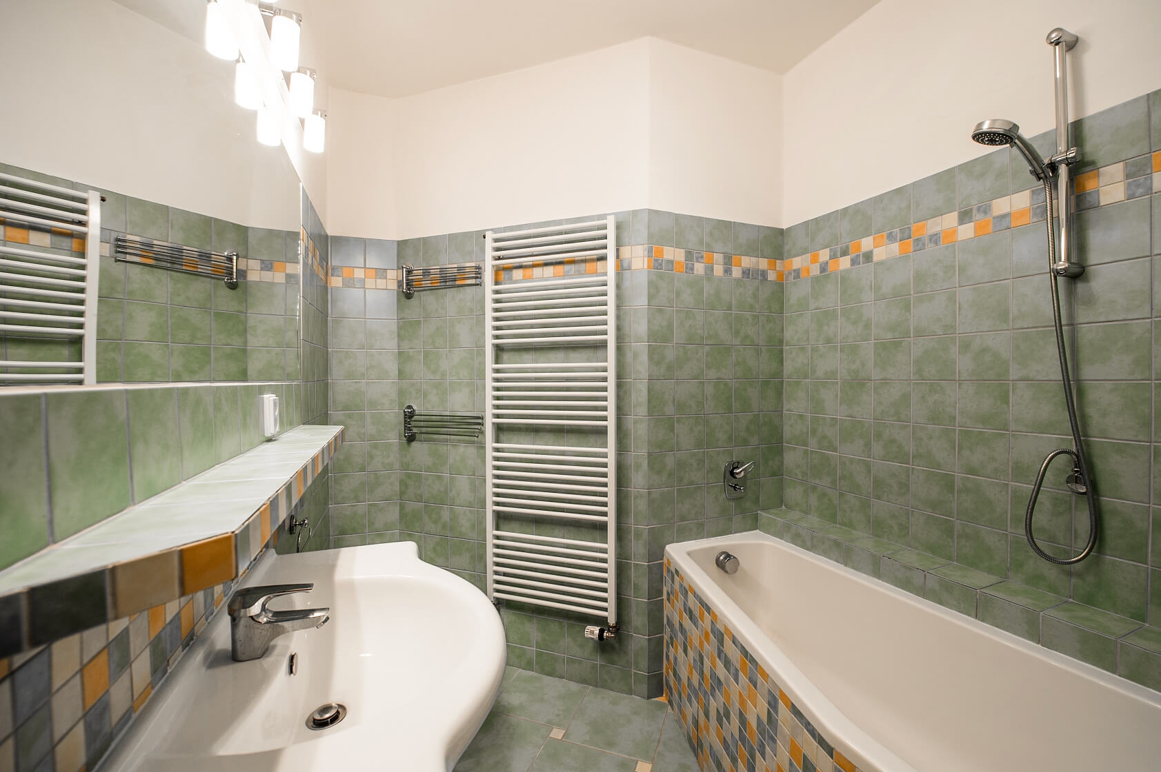 Malátova, Smíchov - Prague 5 | Rent, Apartment Three-bedroom (4+1), 99 m²