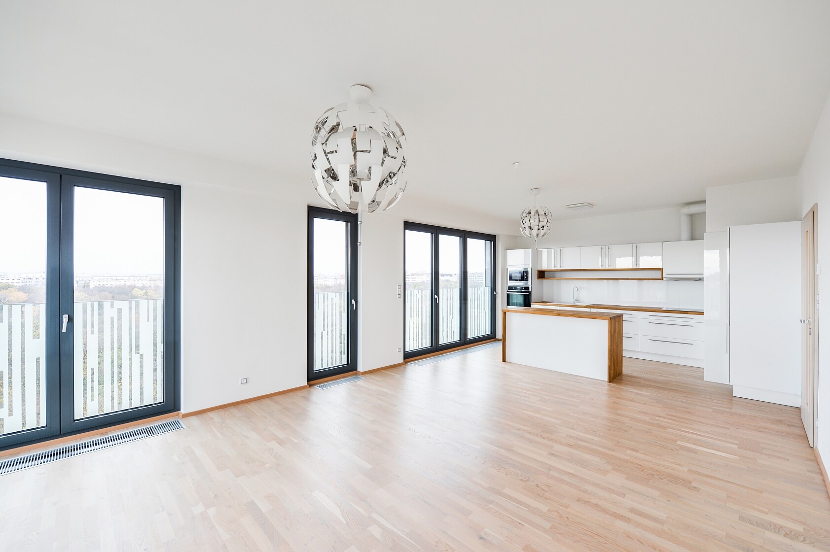 Olšanská, Žižkov - Praha 3 | Pronájem, Byt 3+kk, 86 m²