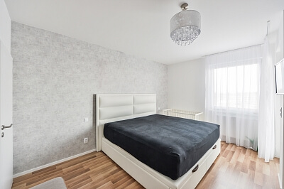 Zvěřinova, Strašnice - Praha 3 | Pronájem, Byt 4+kk, 129 m²