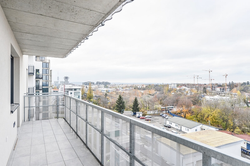 Zvěřinova, Strašnice - Praha 3 | Pronájem, Byt 4+kk, 129 m²