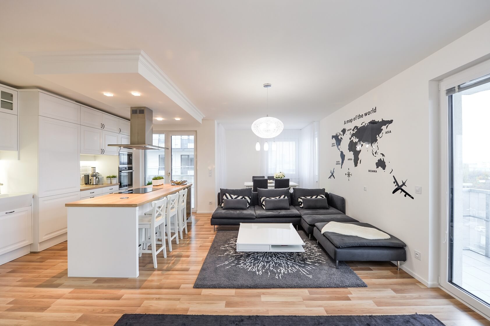 Zvěřinova, Strašnice - Praha 3 | Pronájem, Byt 4+kk, 129 m²