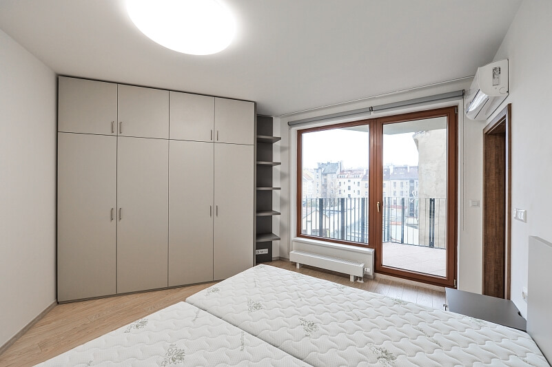 Ctiradova, Nusle - Prague 4 | Rent, Apartment One-bedroom (2+kk), 59 m²