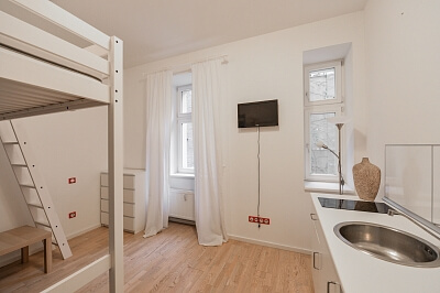 Bořivojova, Žižkov - Praha 3 | Pronájem, Byt 1+kk, 21 m²