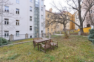 Bořivojova, Žižkov - Prague 3 | Rent, Apartment Studio (1+kk), 21 m²