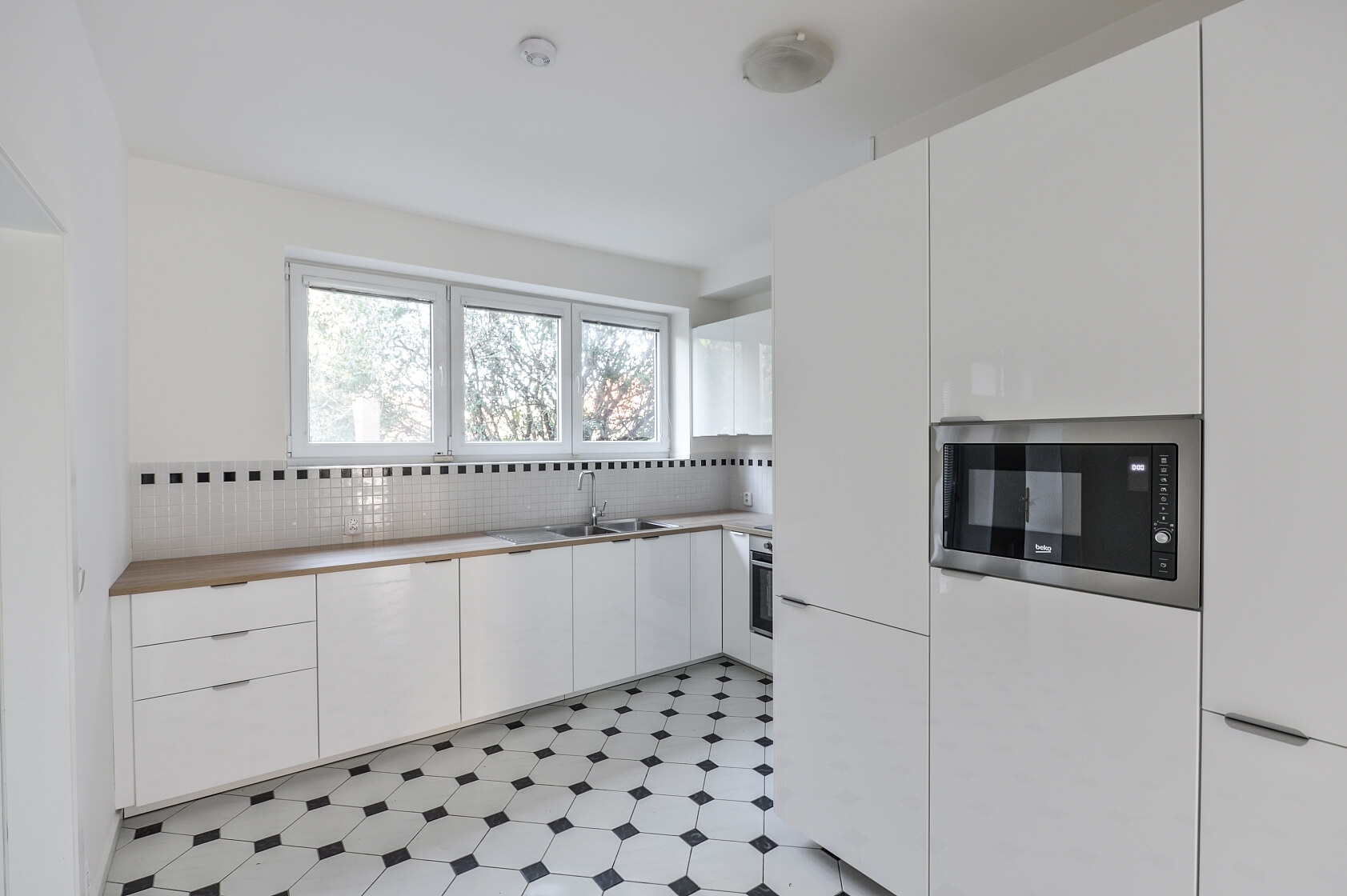 Horoměřice - Praha-západ | Sale, House Five-bedroom (6+1), 252 m²