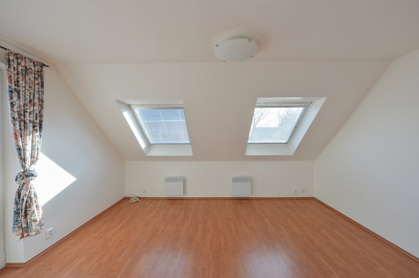 Horoměřice - Praha-západ | Sale, House Five-bedroom (6+1), 252 m²