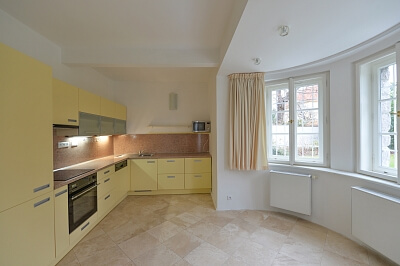 U Laboratoře, Střešovice - Prague 6 | Rent, Apartment One-bedroom (2+kk), 86 m²