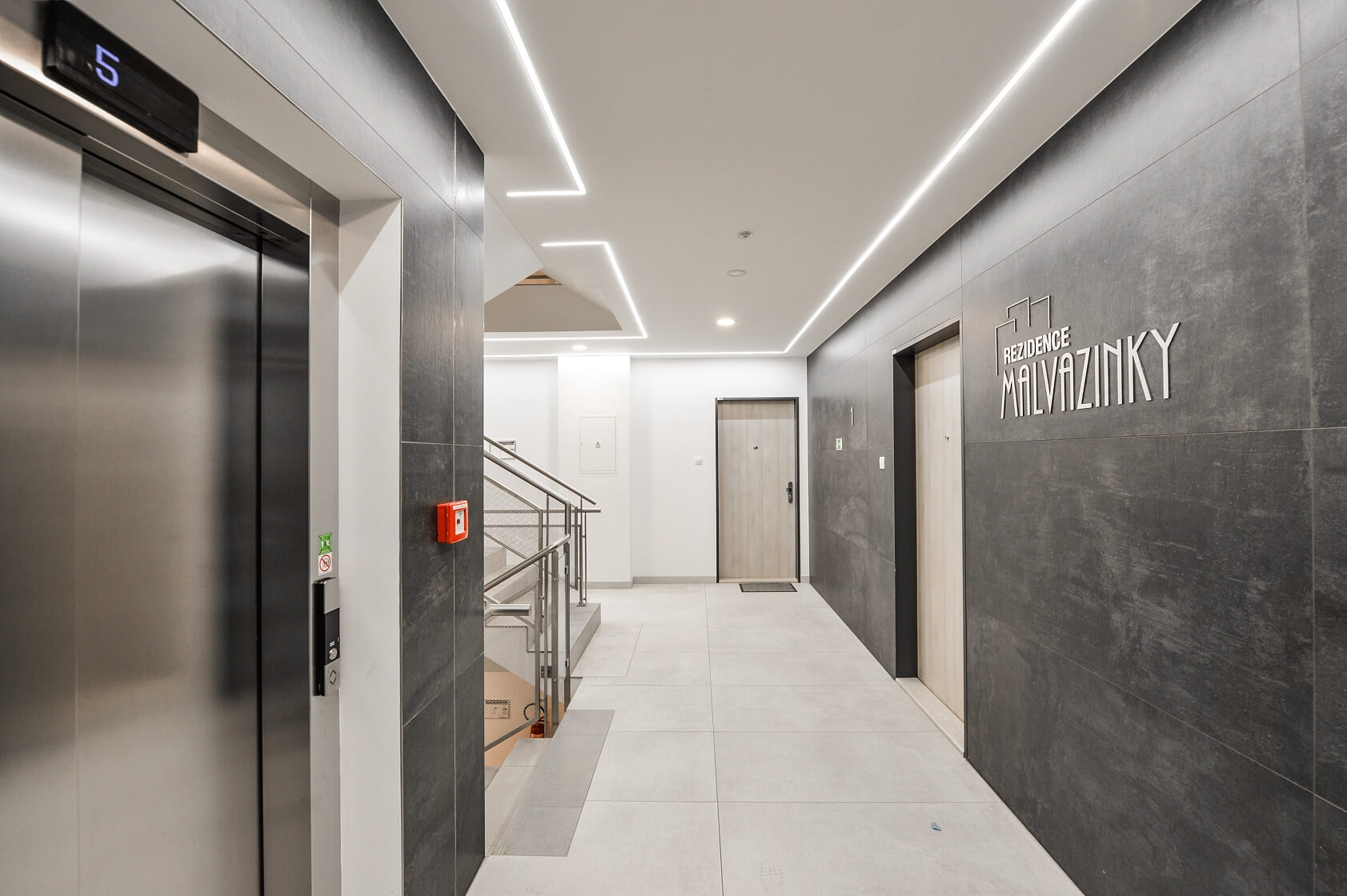 Česká, Košíře - Praha 5 | Pronájem, Byt 1+kk, 48 m²