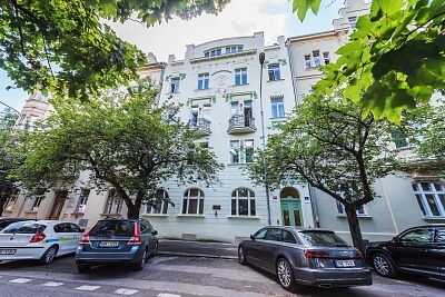 Lyčkovo náměstí, Karlín - Prague 8 | Rent, Apartment Studio (1+kk), 46 m²