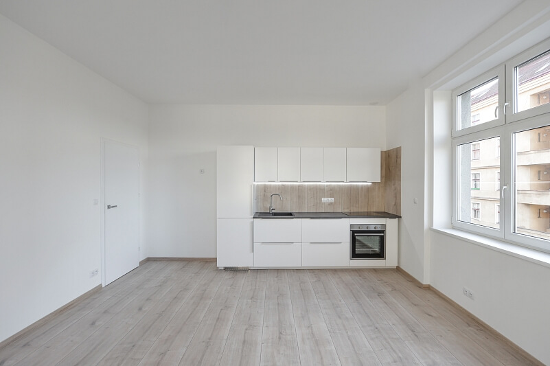 Mikuláše z Husi, Nusle - Prague 4 | Rent, Apartment One-bedroom (2+kk), 53 m²