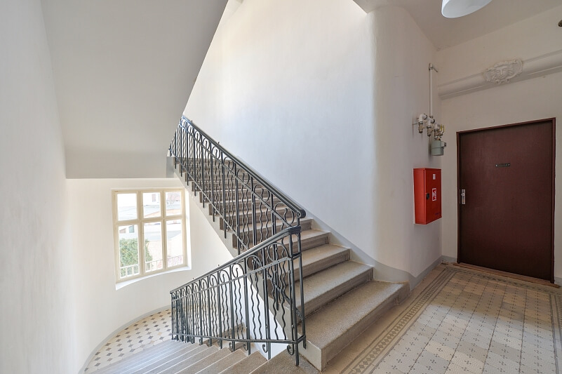 Mikuláše z Husi, Nusle - Prague 4 | Rent, Apartment One-bedroom (2+kk), 46 m²