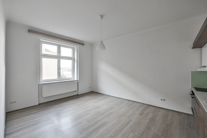 Mikuláše z Husi, Nusle - Prague 4 | Rent, Apartment One-bedroom (2+kk), 44 m²