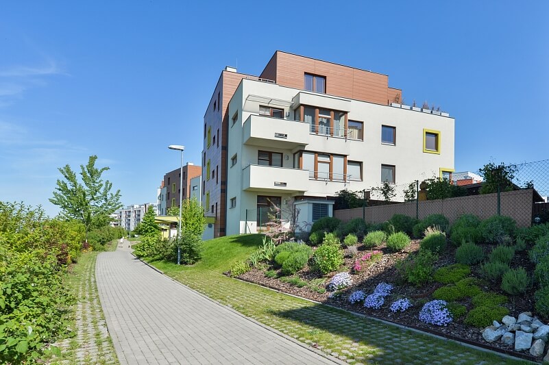 Lanžhotská, Zličín - Praha 5 | Prodej, Byt 2+kk, 65 m²