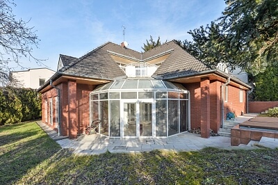 Kyjská, Hloubětín - Praha 9 | Pronájem, Rodinný dům 5+1, 440 m²