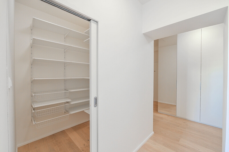 Lucemburská, Vinohrady - Praha 3 | Pronájem, Byt 2+kk, 54 m²