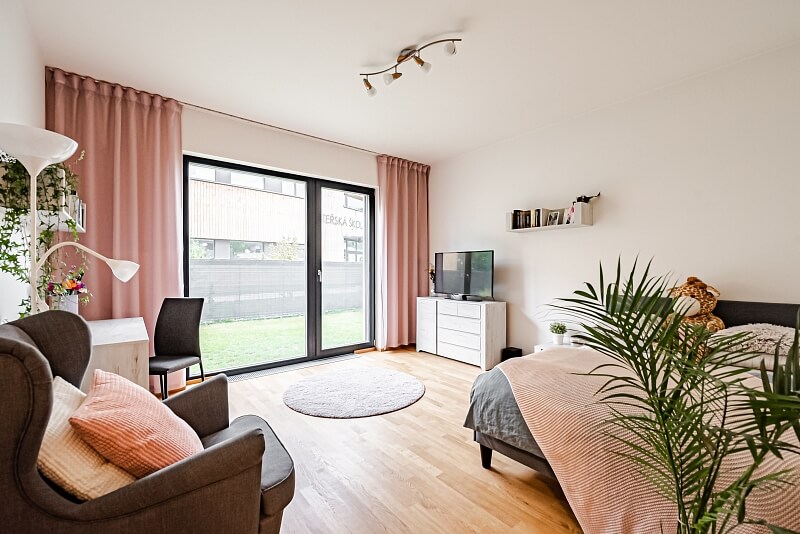 Kloudova, Jinonice - Prague 5 | Rent, Apartment Three-bedroom (4+kk), 106 m²