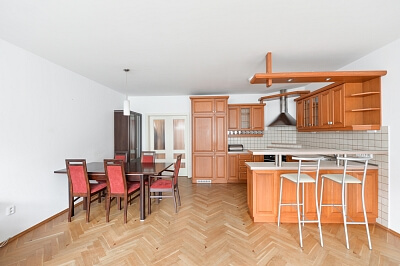 V Zeleném údolí, Kunratice - Praha 4 | Pronájem, Byt 4+kk, 103 m²