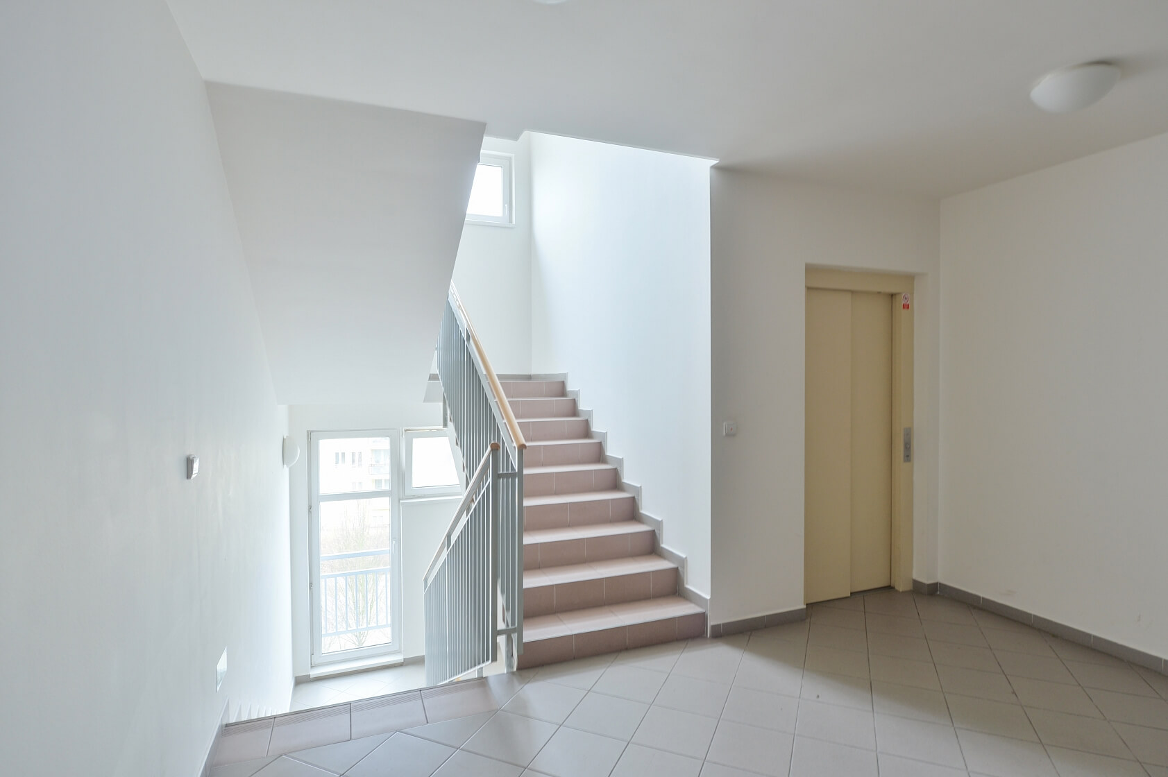 V Zeleném údolí, Kunratice - Praha 4 | Pronájem, Byt 4+kk, 103 m²