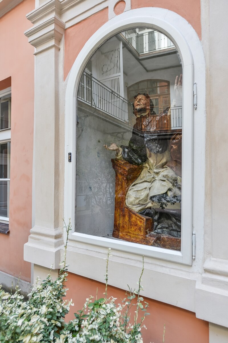 Liliová, Staré Město - Praha 1 | Pronájem, Byt 1+kk, 73 m²