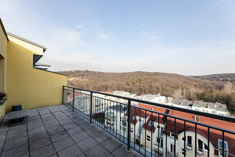 Velké Kunratické, Kunratice - Prague 4 | Rent, Apartment One-bedroom (2+kk), 82 m²