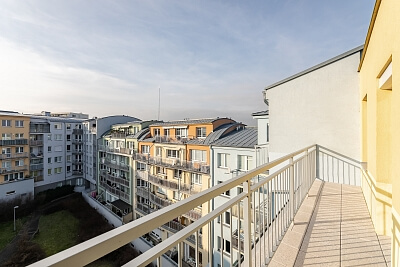 Velké Kunratické, Kunratice - Prague 4 | Rent, Apartment One-bedroom (2+kk), 82 m²