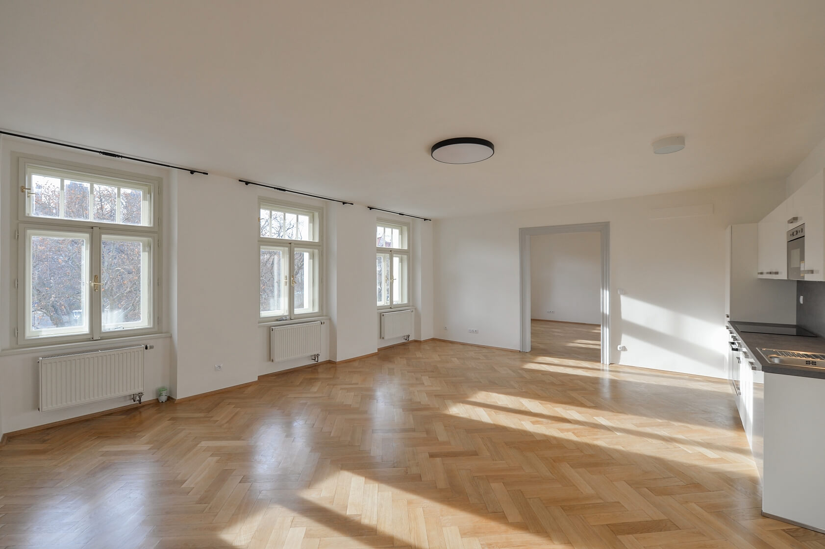 Sokolovská, Karlín - Prague 8 | Rent, Apartment One-bedroom (2+kk), 75 m²