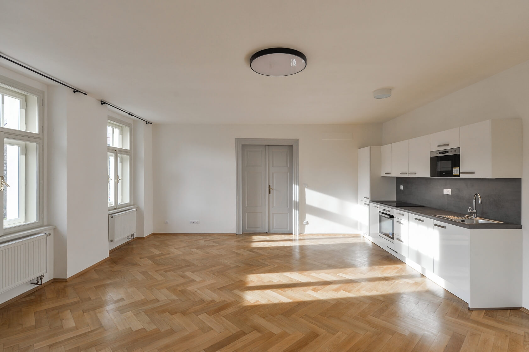Sokolovská, Karlín - Praha 8 | Pronájem, Byt 2+kk, 75 m²