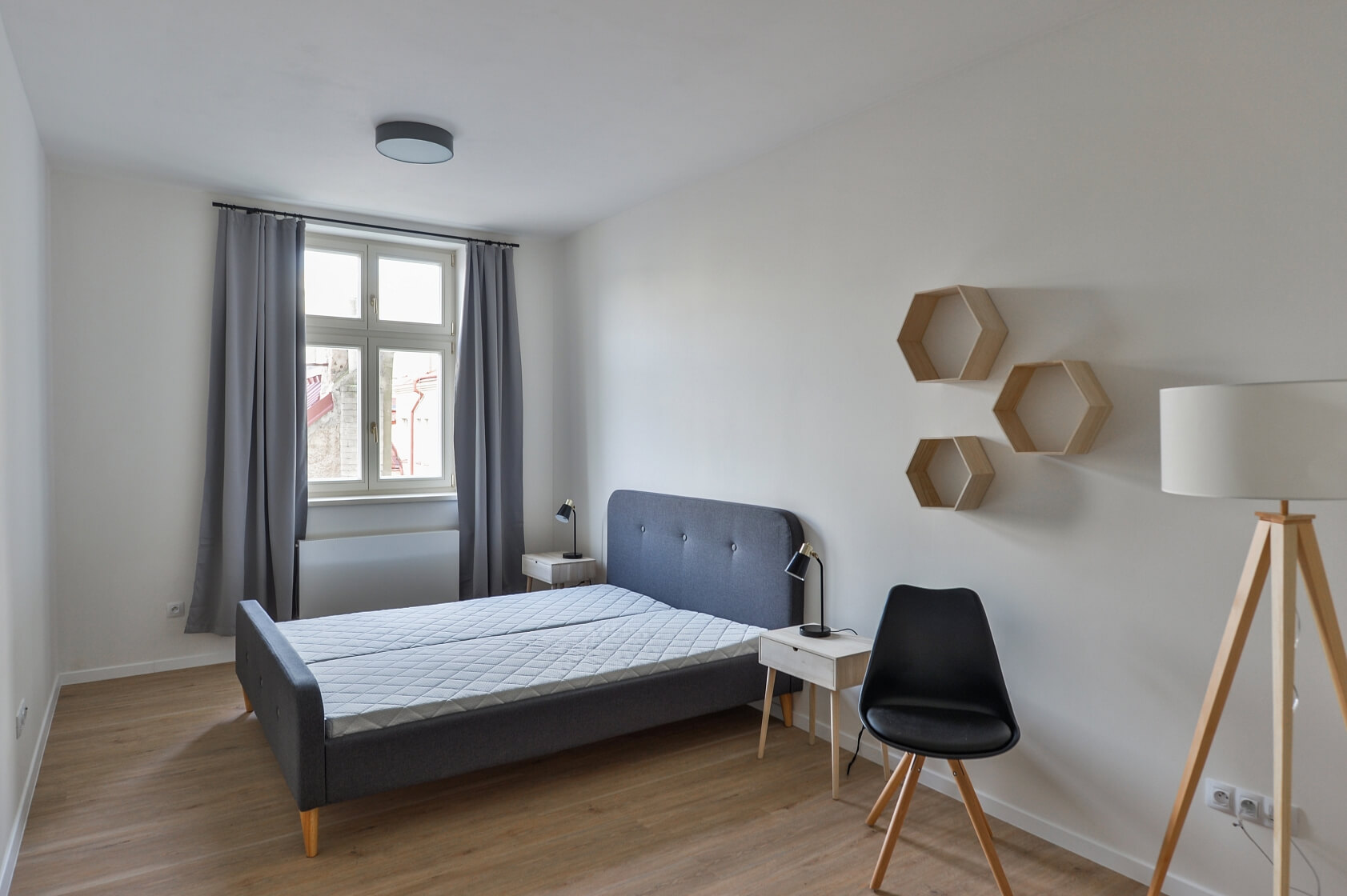 Sokolovská, Karlín - Praha 8 | Pronájem, Byt 2+kk, 75 m²