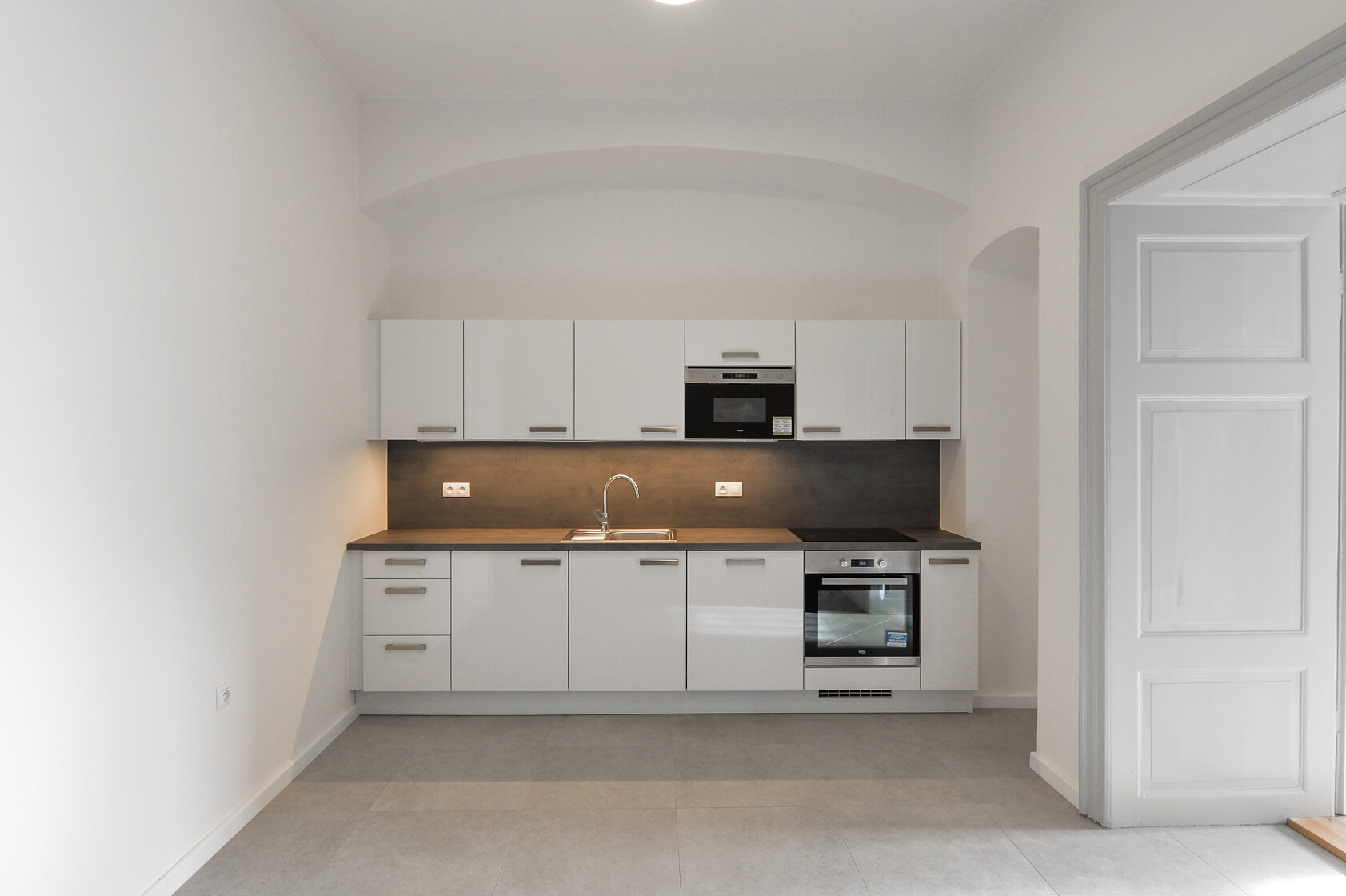 Sokolovská, Karlín - Praha 8 | Pronájem, Byt 2+1, 75 m²