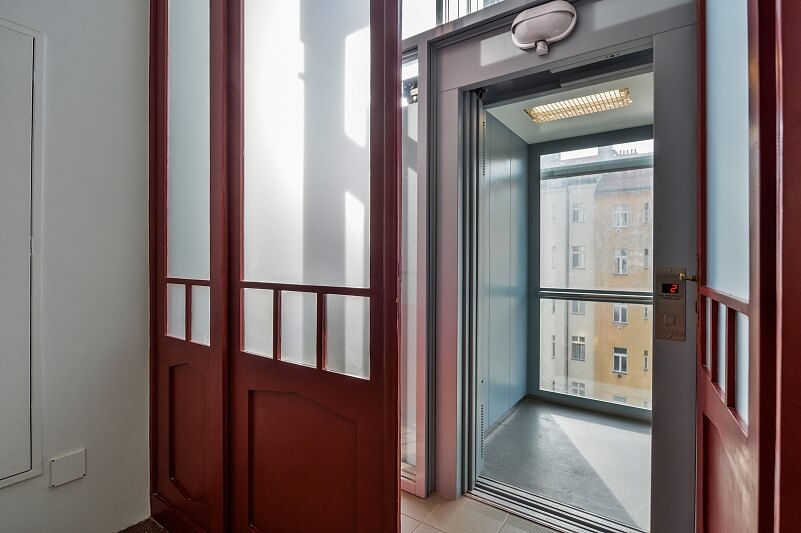 Polská, Vinohrady - Prague 2 | Rent, Apartment One-bedroom (2+1), 79 m²