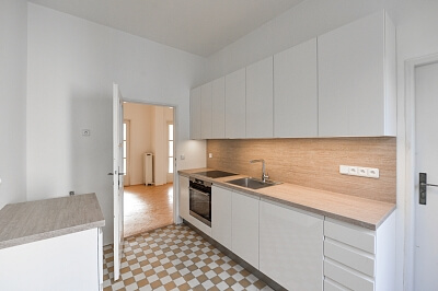 Nuselská, Nusle - Prague 4 | Rent, Apartment One-bedroom (2+1), 92 m²