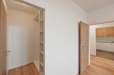 U Kříže, Jinonice - Prague 5 | Rent, Apartment One-bedroom (2+1), 69 m²