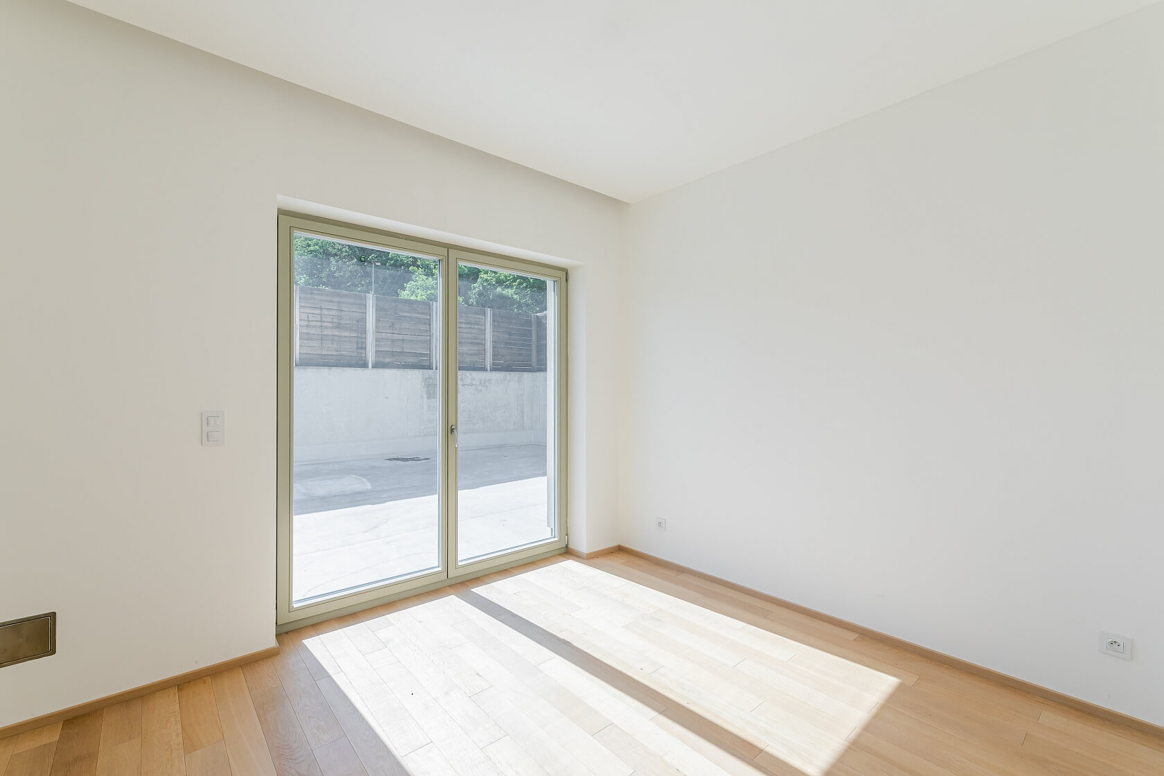 Zderazská, Radotín - Prague 5 | Sale, Apartment Three-bedroom (4+kk), 165 m²