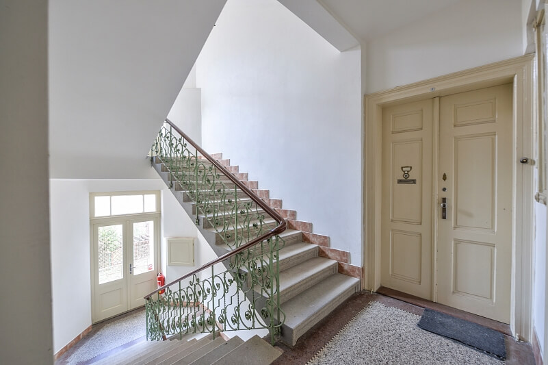 Moskevská, Vršovice - Prague 10 | Rent, Apartment Studio (1+1), 42 m²