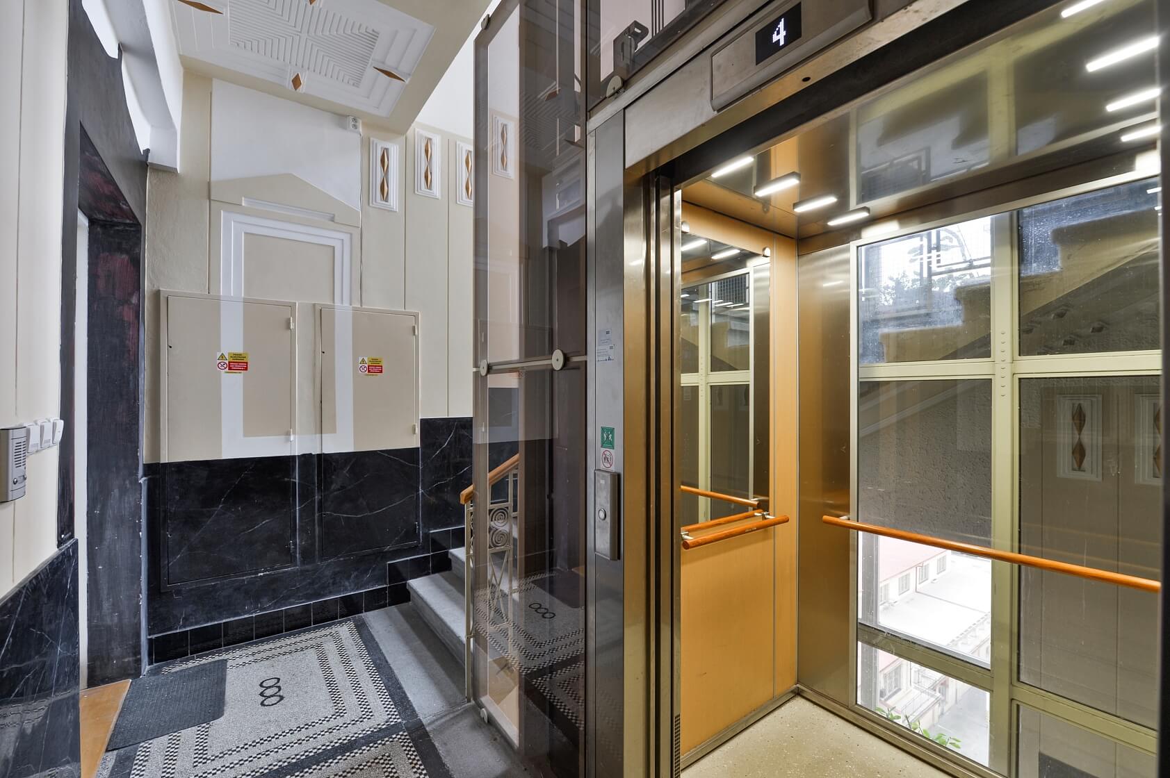 Anny Letenské, Vinohrady - Prague 2 | Rent, Apartment One-bedroom (2+kk), 85 m²