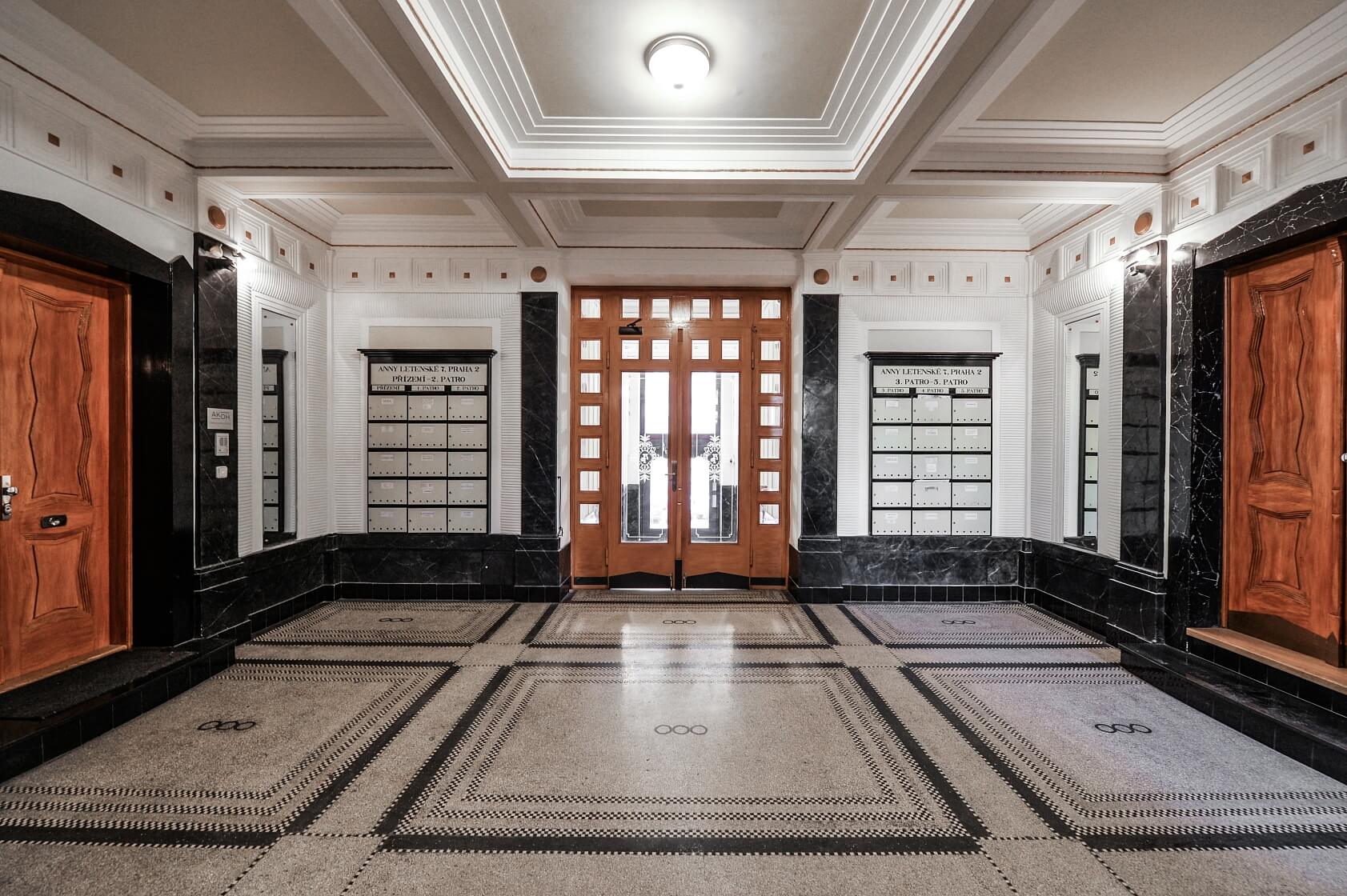 Anny Letenské, Vinohrady - Prague 2 | Rent, Apartment One-bedroom (2+kk), 85 m²