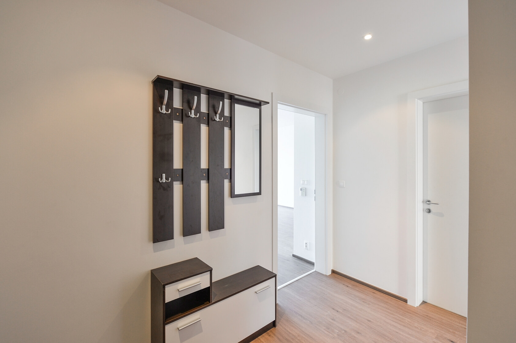 Jankovcova, Holešovice - Prague 7 | Rent, Apartment Two-bedroom (3+kk), 100 m²