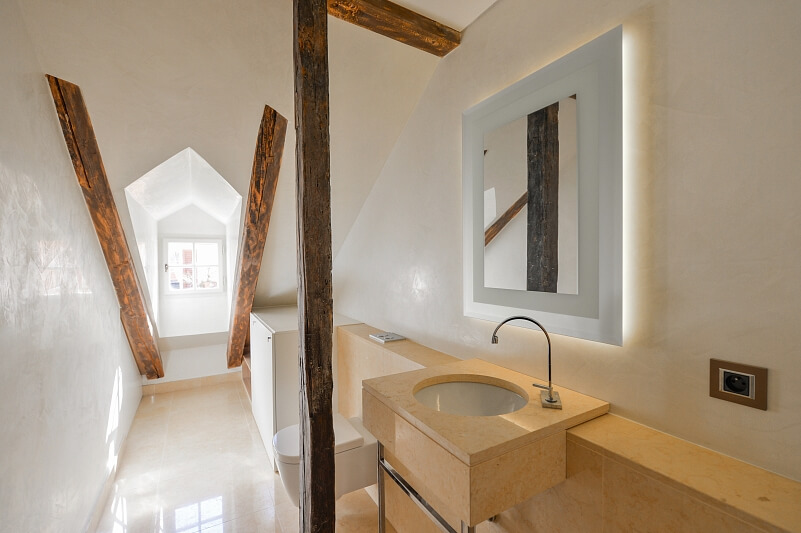 Míšeňská, Malá Strana - Prague 1 | Rent, Apartment Two-bedroom (3+kk), 106 m²