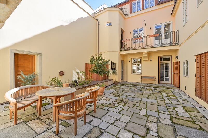 Míšeňská, Malá Strana - Prague 1 | Rent, Apartment Two-bedroom (3+kk), 106 m²