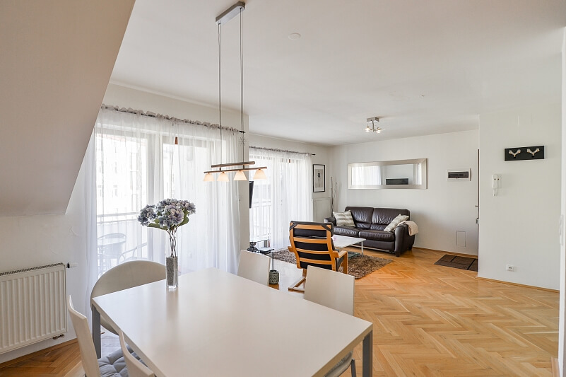 Francouzská, Vinohrady - Prague 2 | Sale, Apartment One-bedroom (2+kk), 69 m²