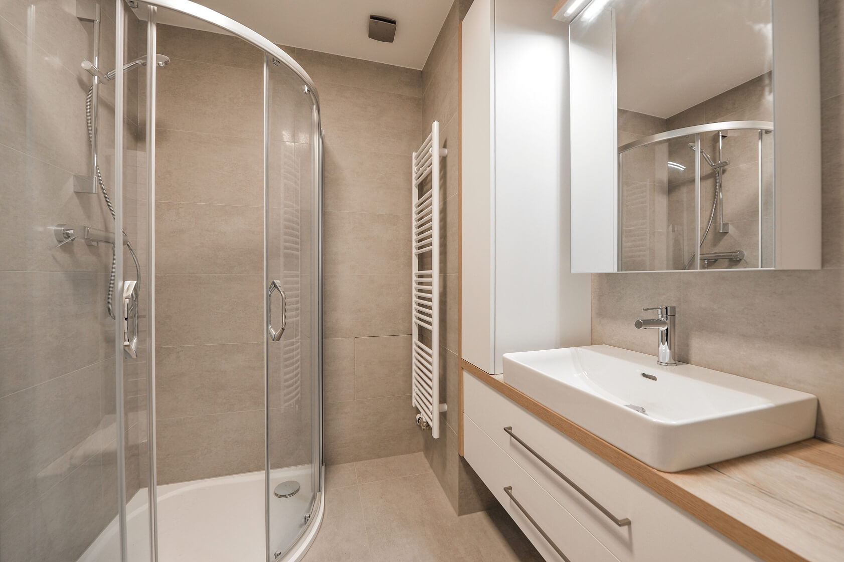 Grafická, Smíchov - Prague 5 | Rent, Apartment One-bedroom (2+kk), 42 m²