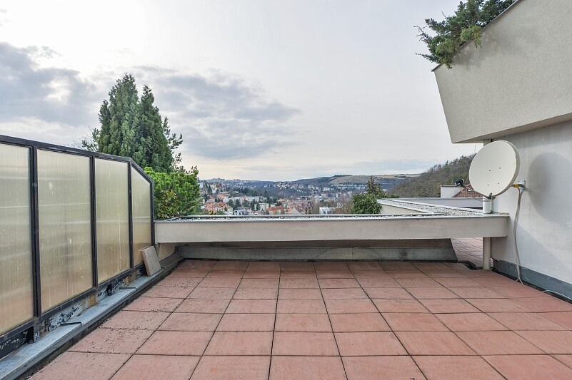 Na Vrstvách, Podolí - Prague 4 | Rent, Apartment Three-bedroom (4+kk), 189 m²